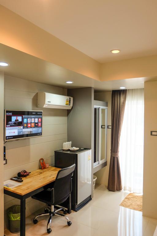 Hotel Le Neuf Nakorn Lampang Extérieur photo