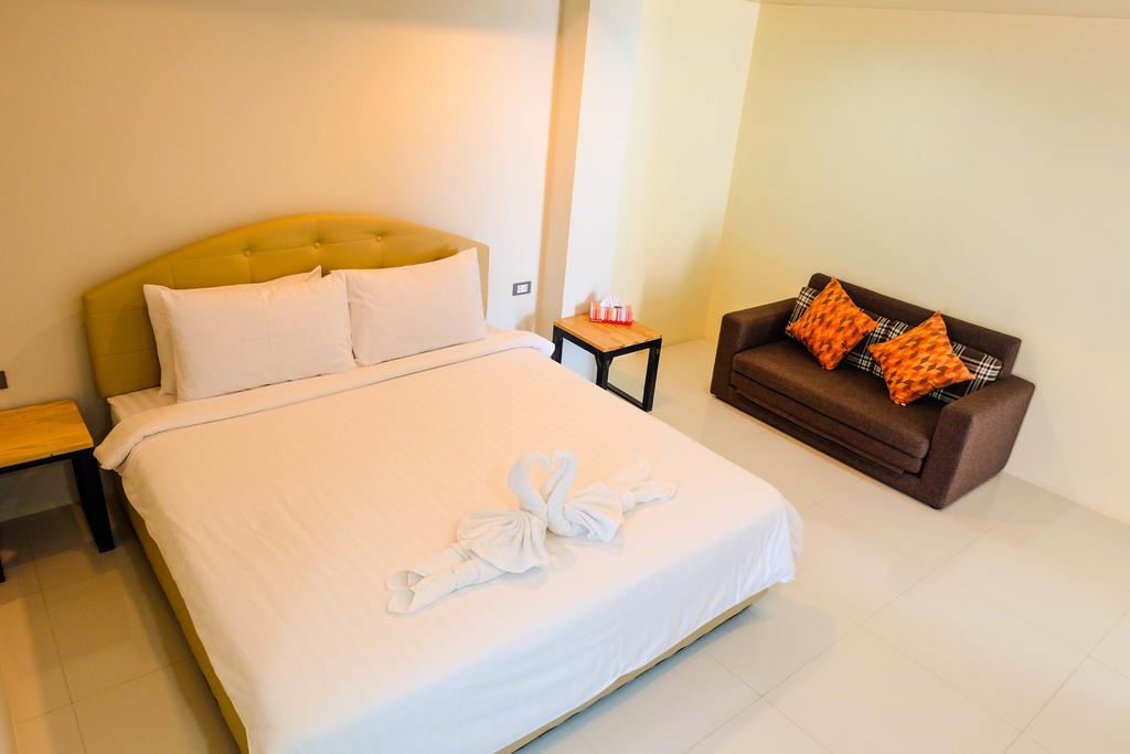 Hotel Le Neuf Nakorn Lampang Extérieur photo